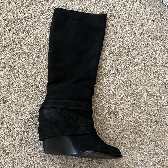 Vince Camino Black Wedge Boots - Picture 3 of 6